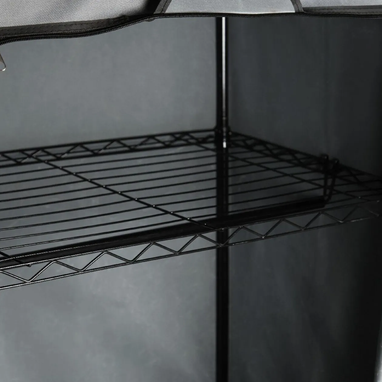 Armoire penderie grise