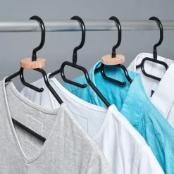 Assortiment anti-mites 6 boules et 2 anneaux en cèdre