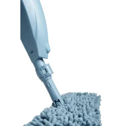 Balai avec réservoir spray intégré et manche flexible