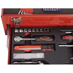 Boîte à outils et 83 pièces