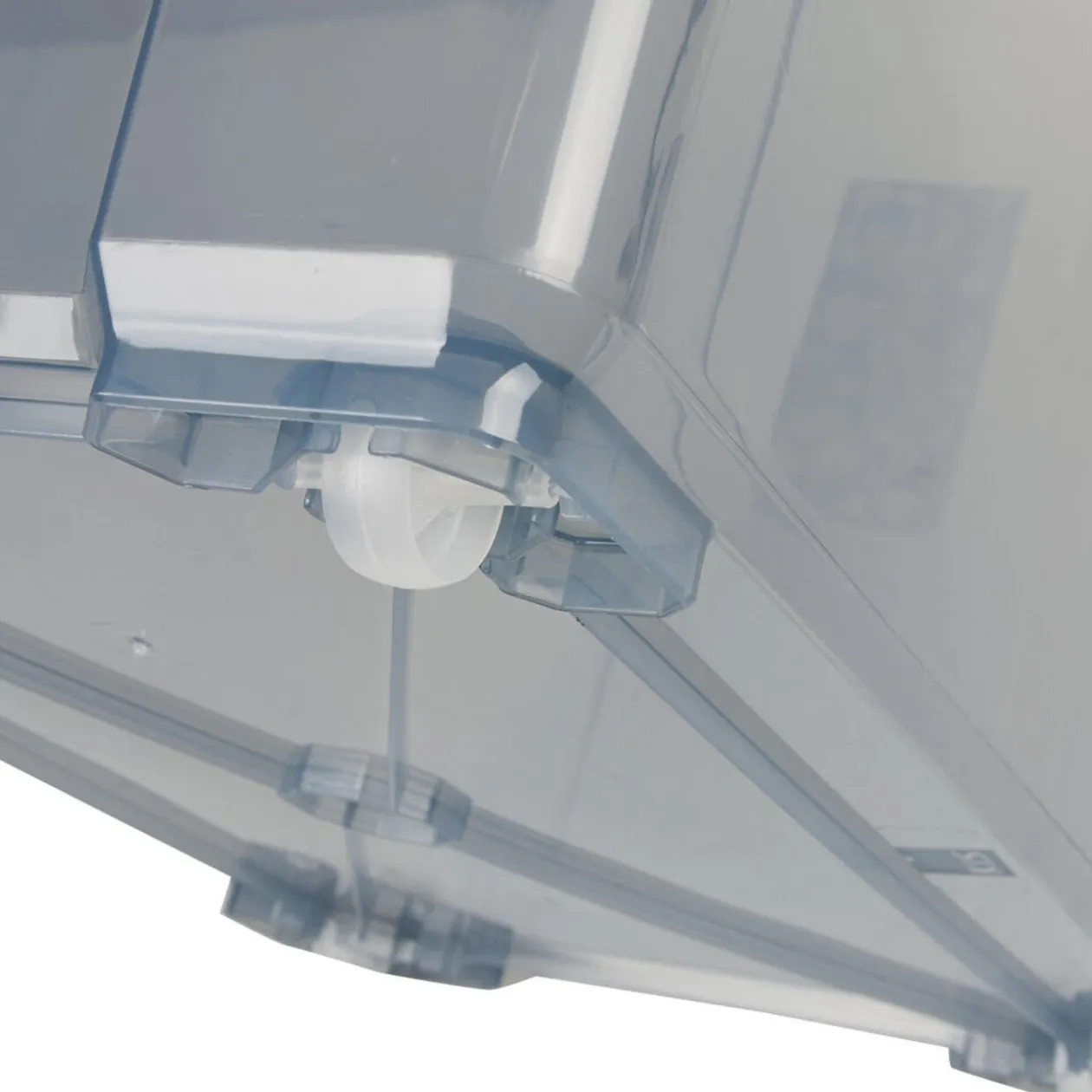 Boîte de rangement plastique noir fumé 78 L