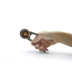 Casse noix 2en1 ouvre bouteille