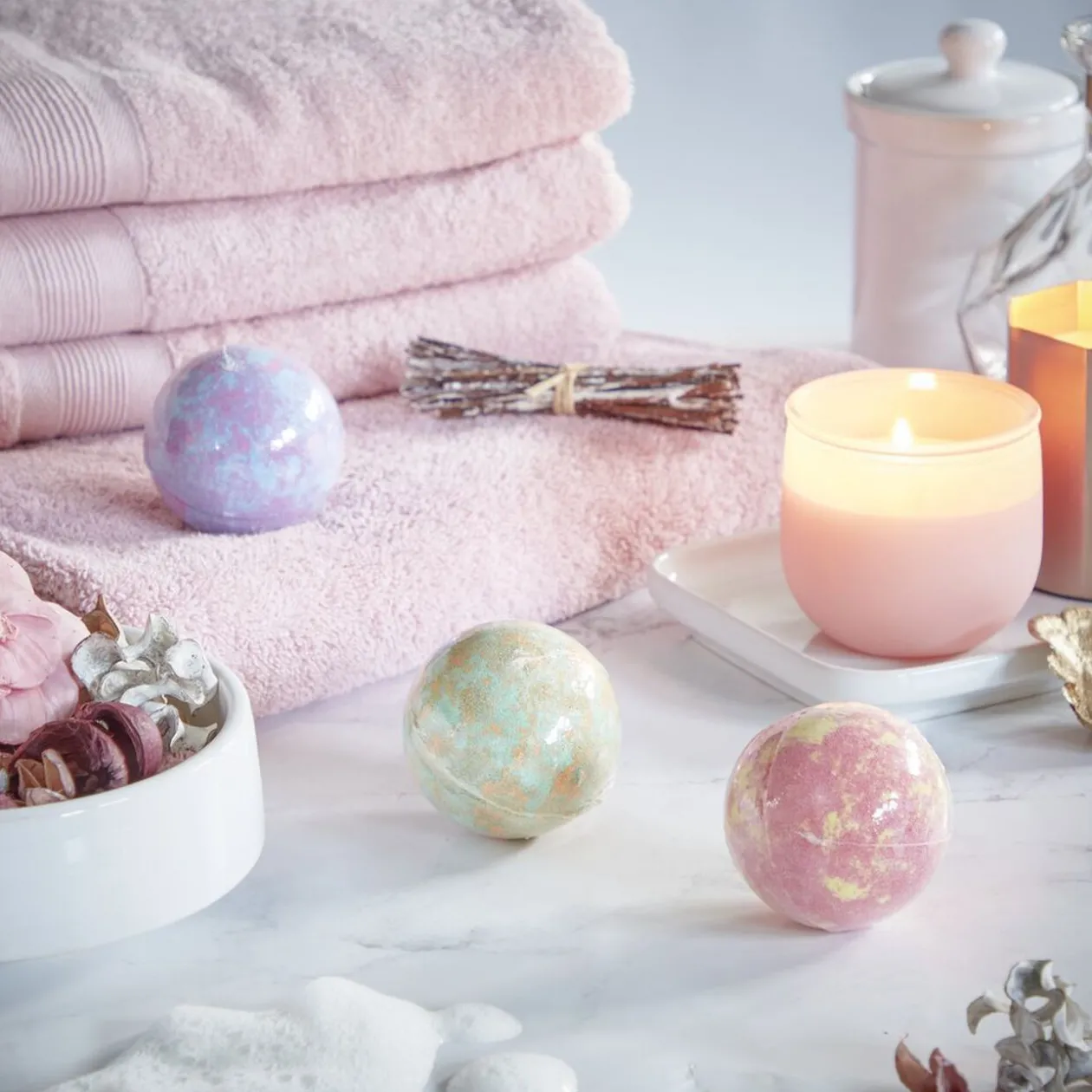 Coffret 3 bombes de bain et bijou surprise