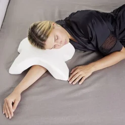 Coussin à mémoire de forme blanc