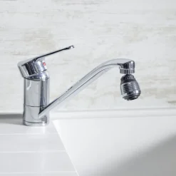 Embout de robinet brise-jet