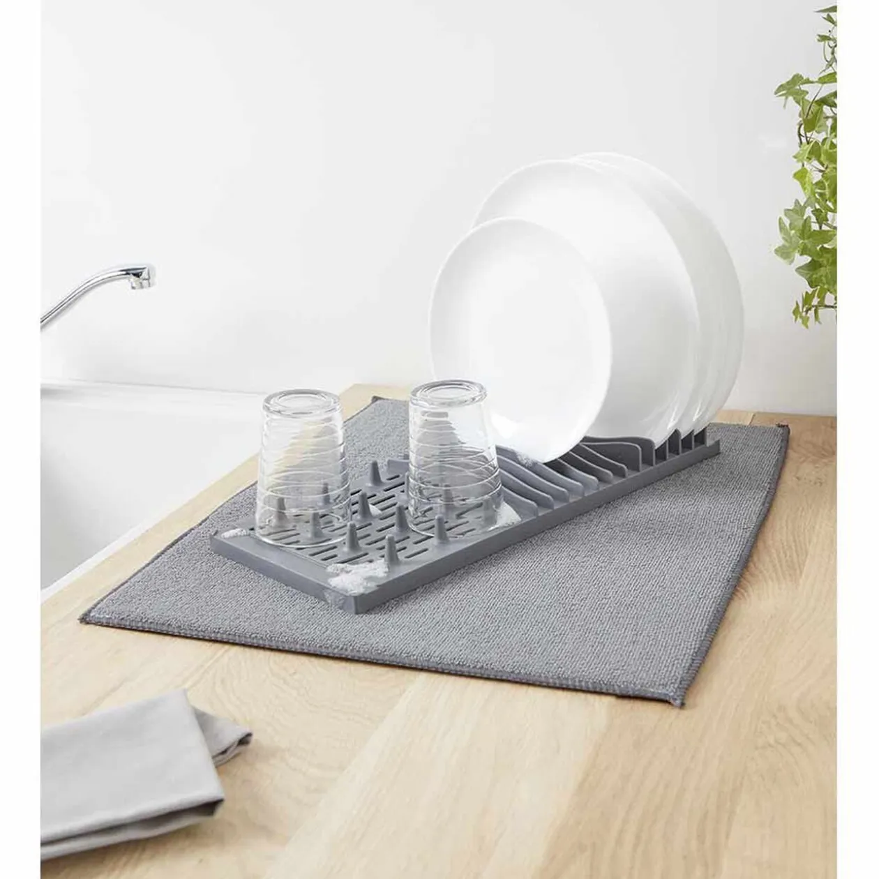 Égouttoir avec tapis de séchage