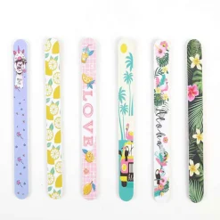 Lime à ongles design coloré