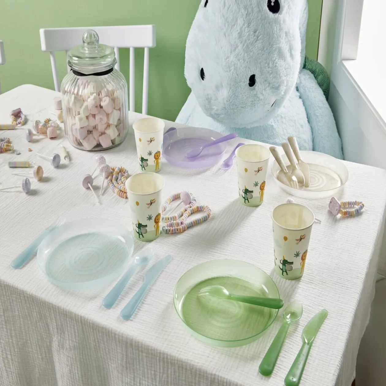 Lot de 12 couverts pour enfant plastique coloré