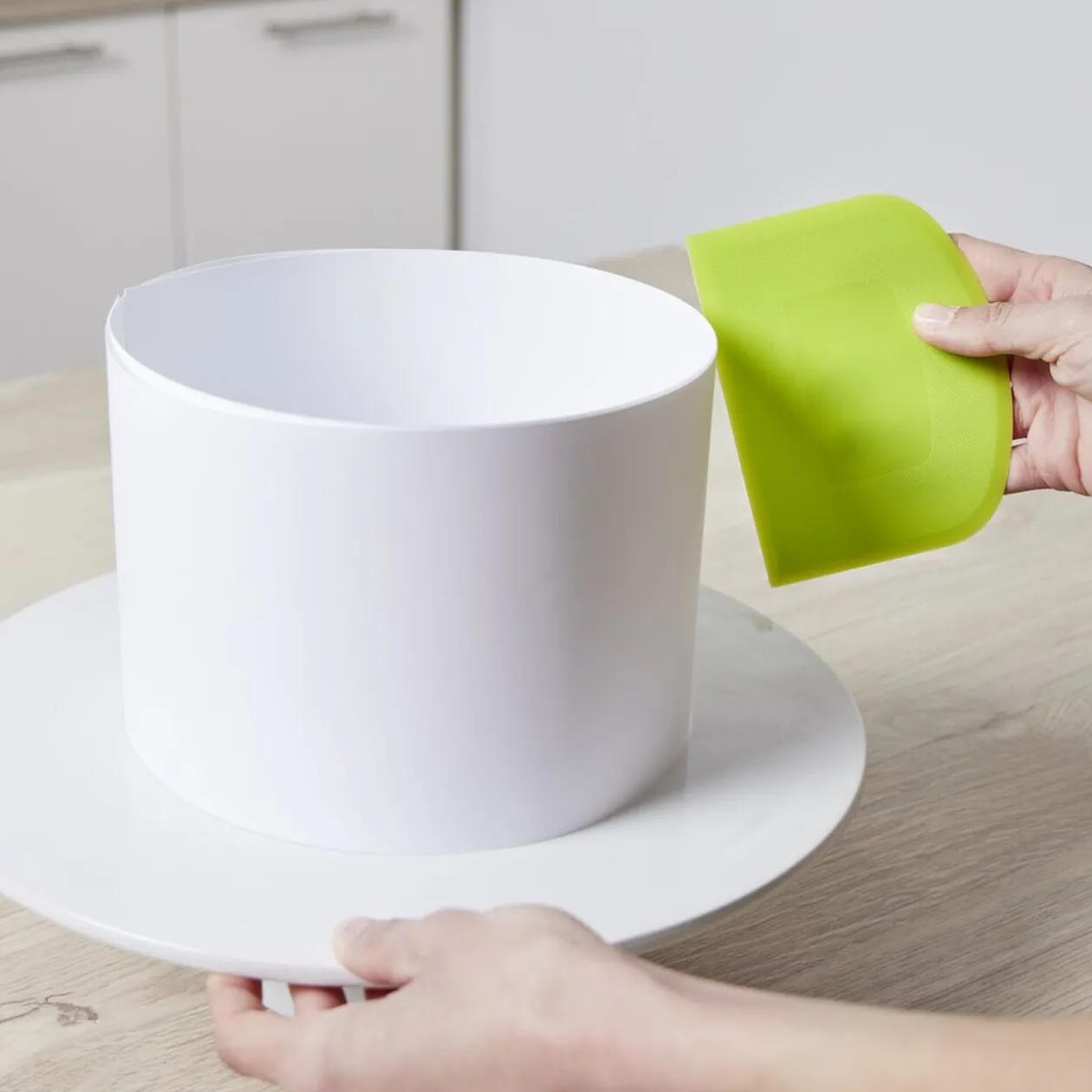 Maryse corne à pâtisserie souple 12x9cm