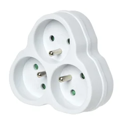 Multiprise triangulaire blanche 3 prises