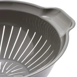 Passoire plastique gris ou vert
