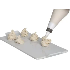 Poche à douille et ses 5 embouts