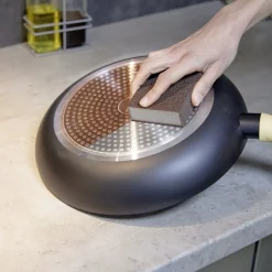 Éponge magique décapante