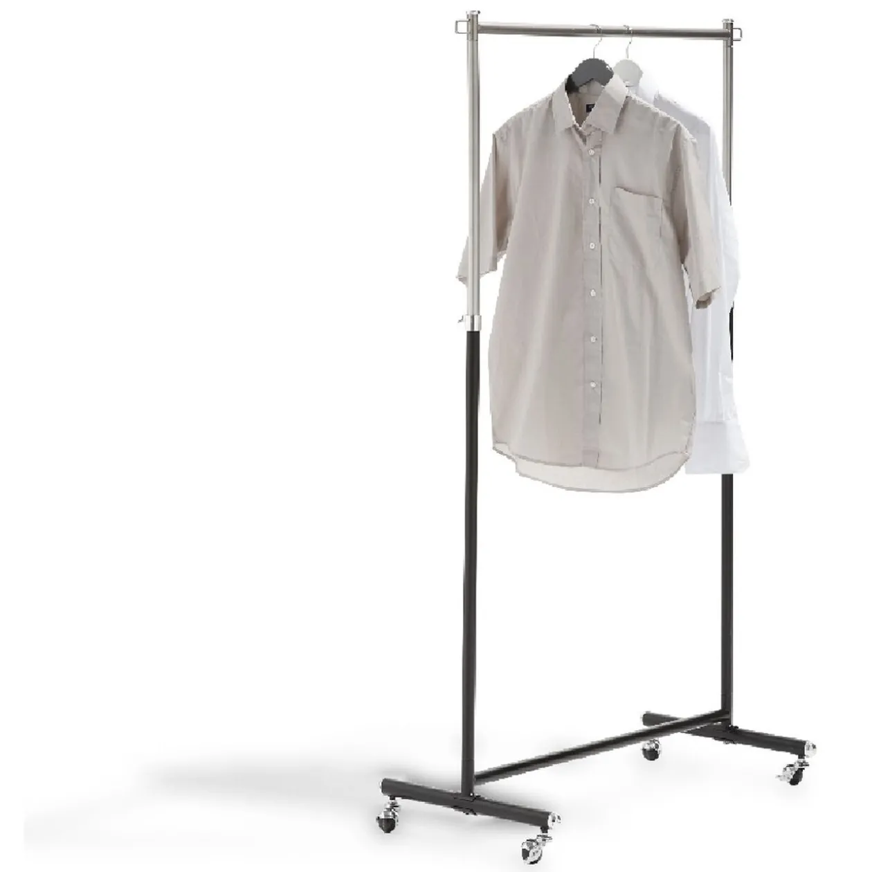 Portant à vêtements noir sur roulettes