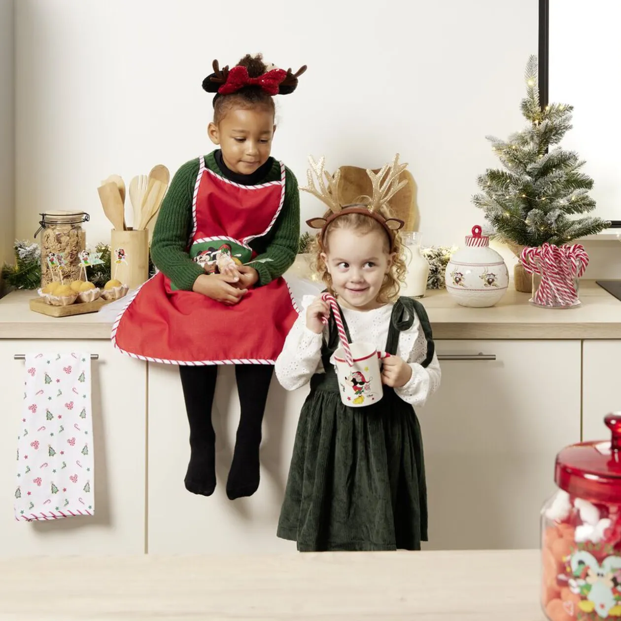 Pot en verre Disney Mickey Merry Kissmas avec couvercle Ø16xH20cm