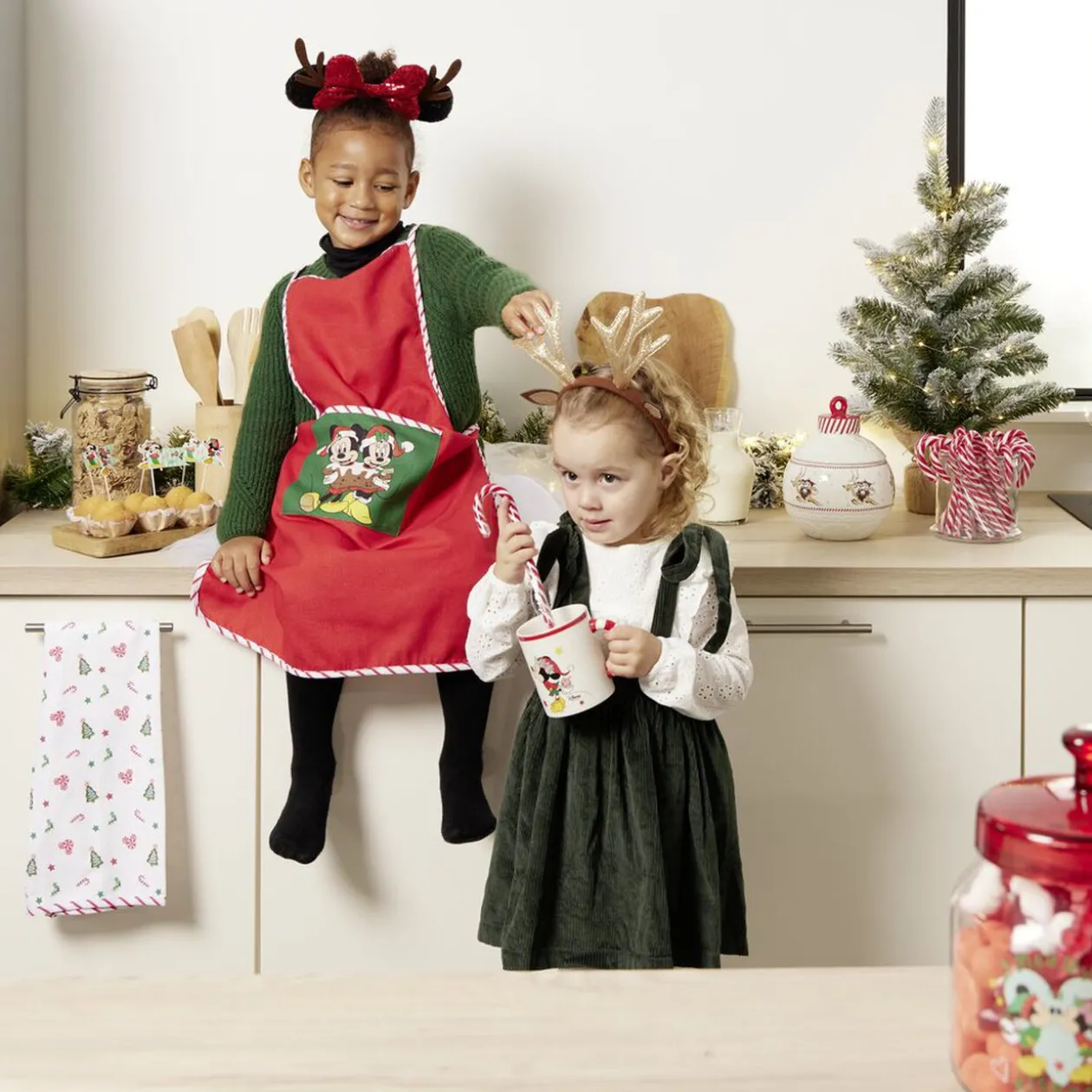 Pot en verre Disney Mickey Merry Kissmas avec couvercle Ø16xH20cm