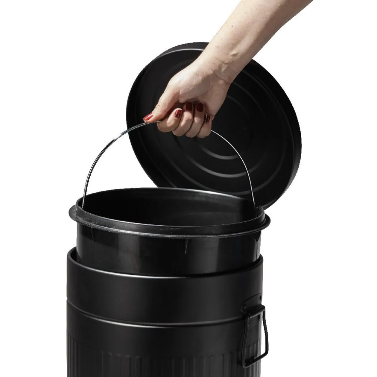 Poubelle à pédale noire 30 L