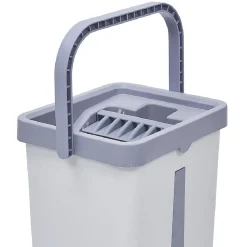 Seau essoreur avec balai plat pliable 8 L