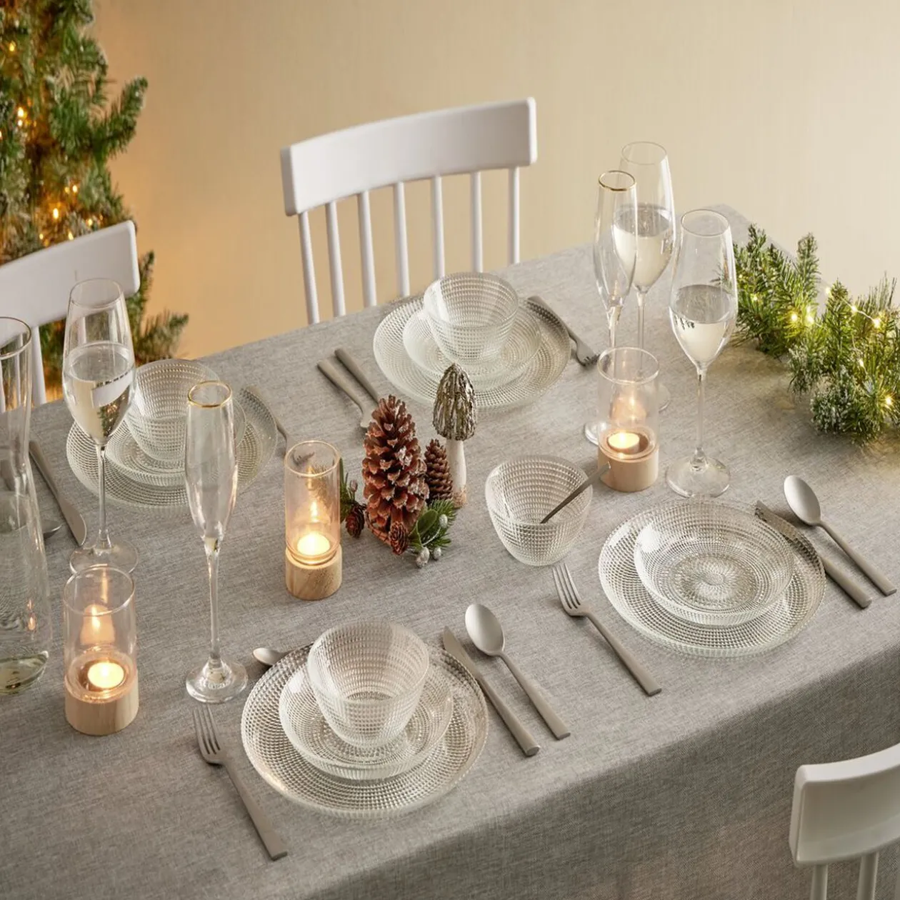 Service vaisselle en verre transparent