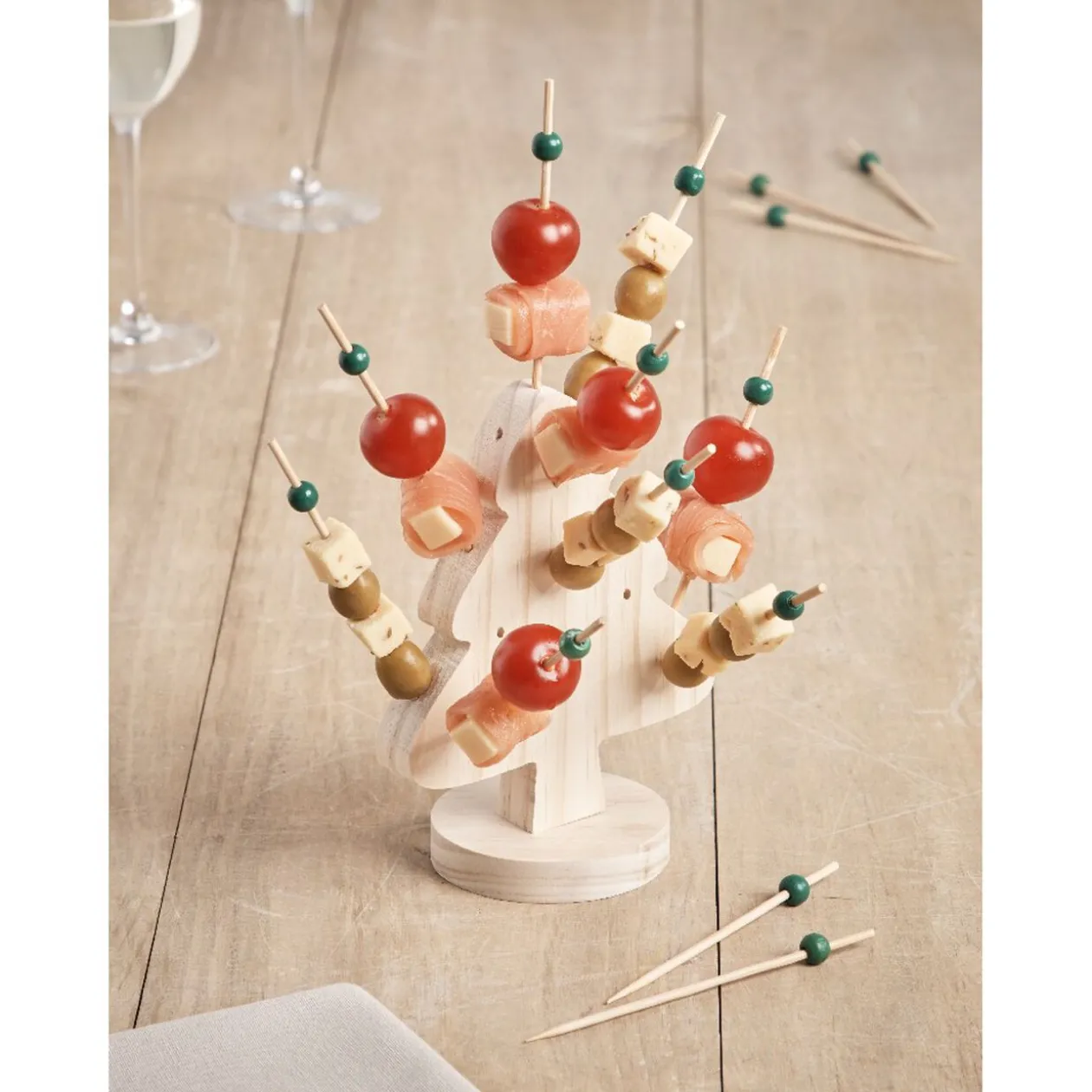 Support forme sapin bois Noël avec 21 piques apéritif