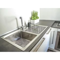 Tapis d'évier ajouré rectangulaire gris