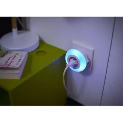 Veilleuse à led 3 couleurs avec prise murale intégrée